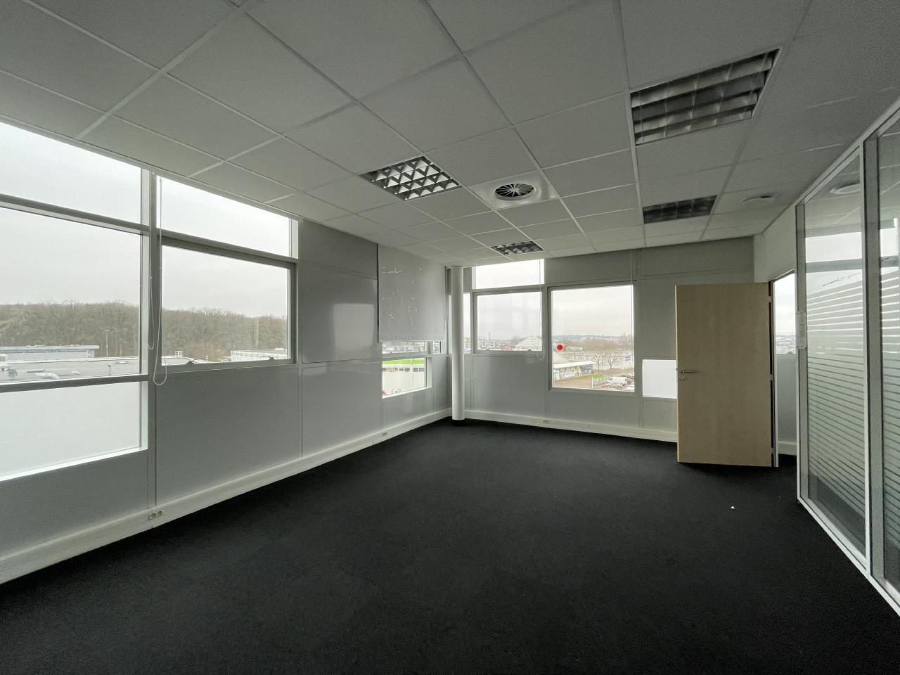 Bureau Metz 137m² Location bureau Metz Moselle OLBUR2118608 10
